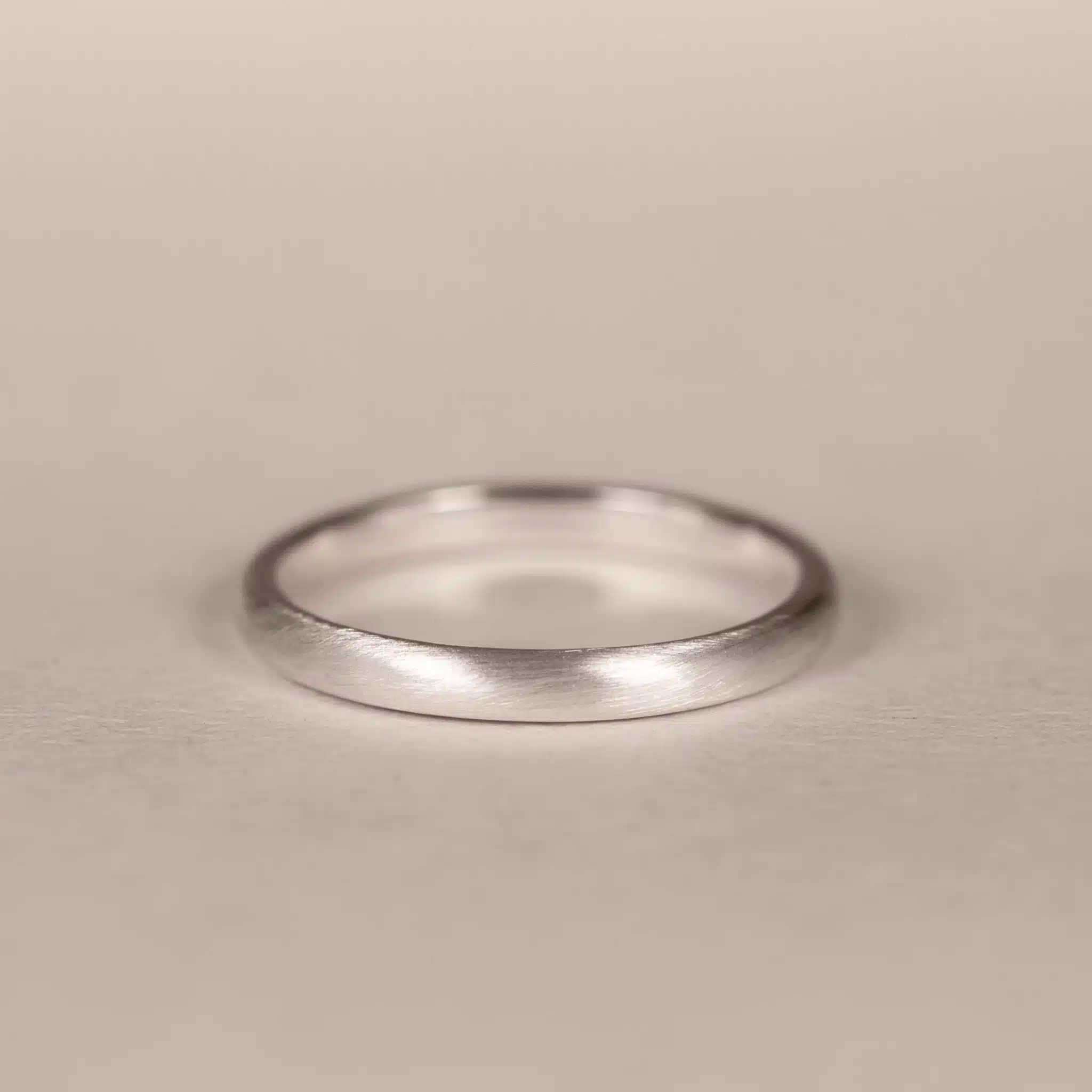 シルバー素材の結婚指輪